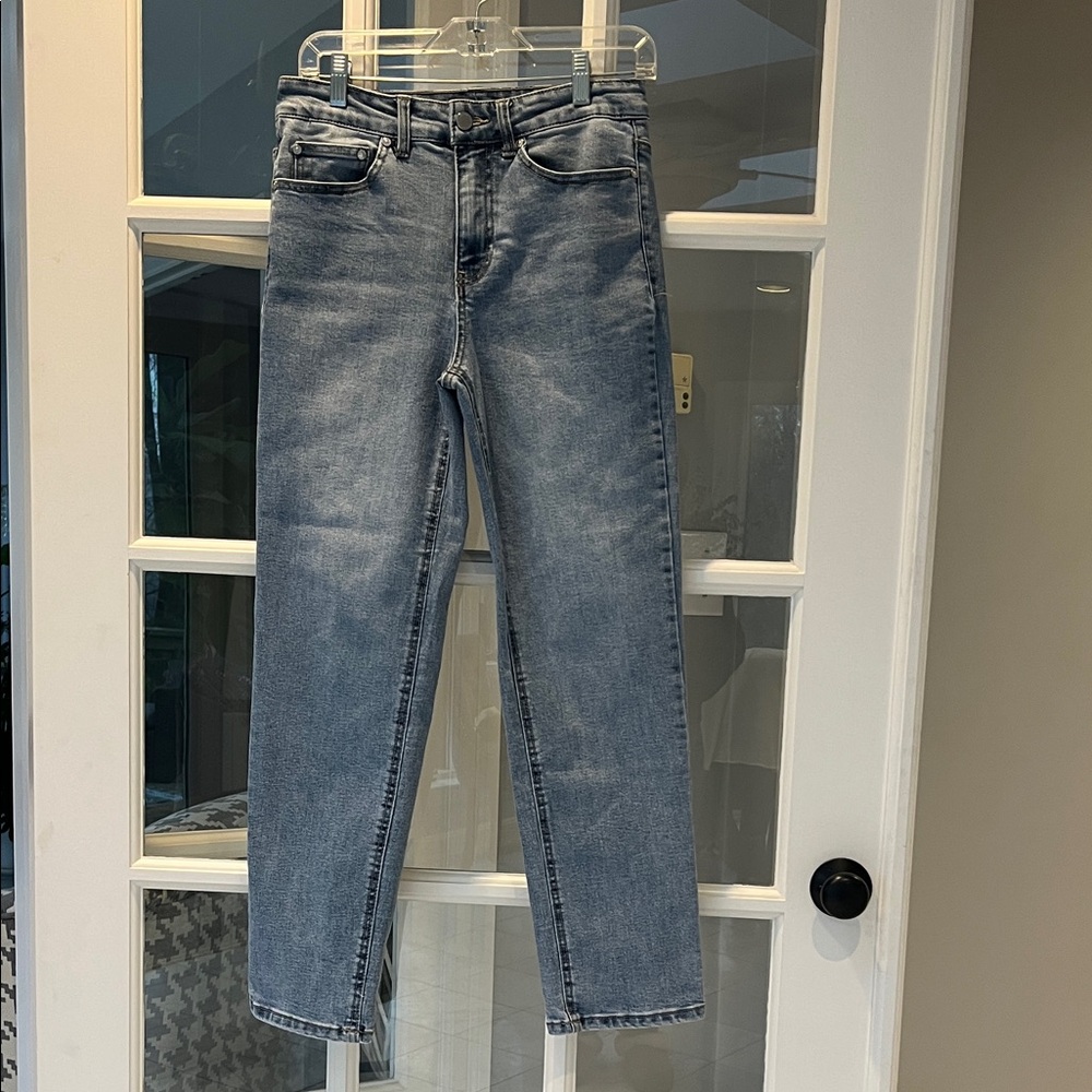 OAT New York Light  Denim High Rise Jean EUC Size 6/28